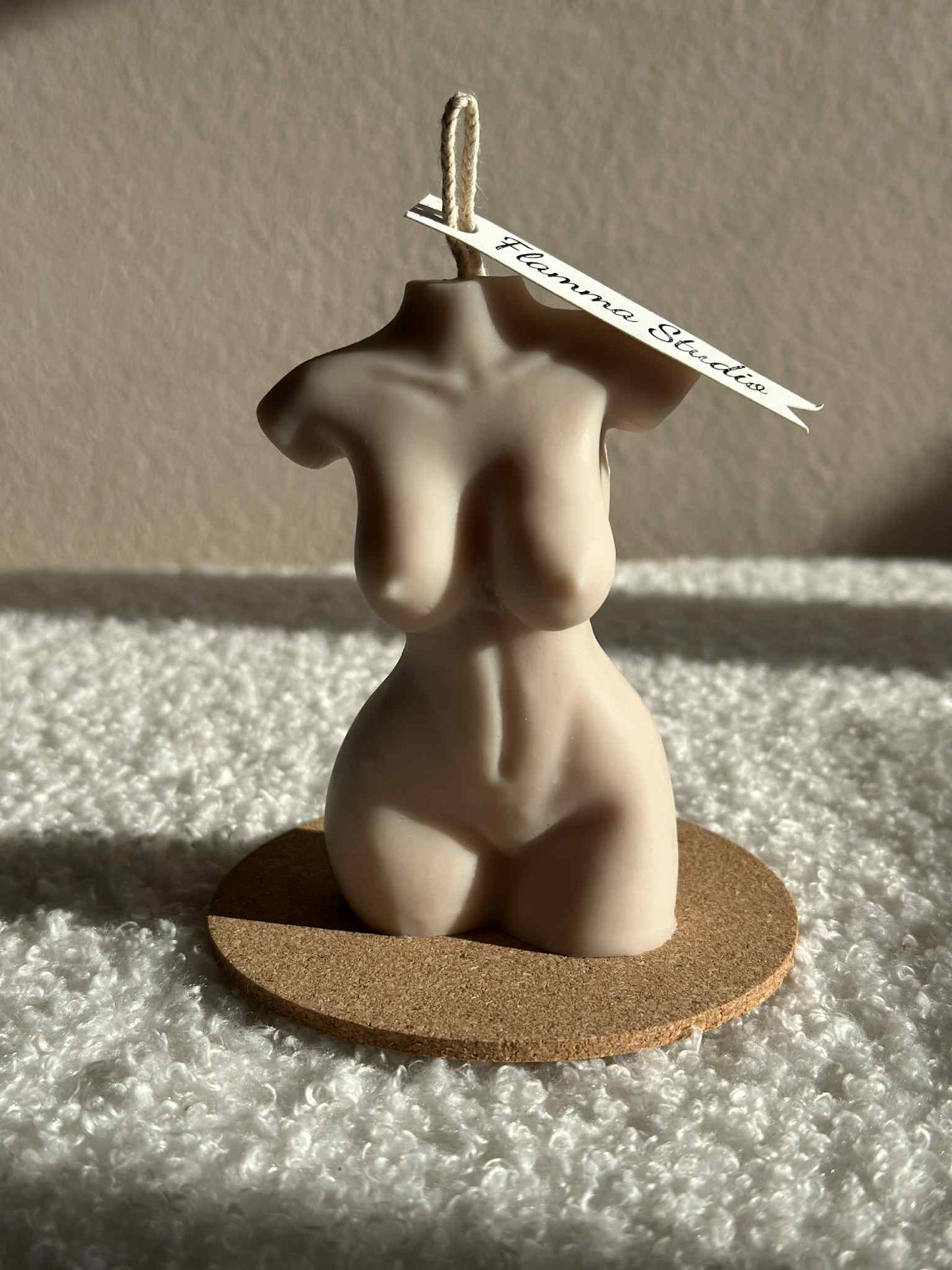 Свещ 'Her'